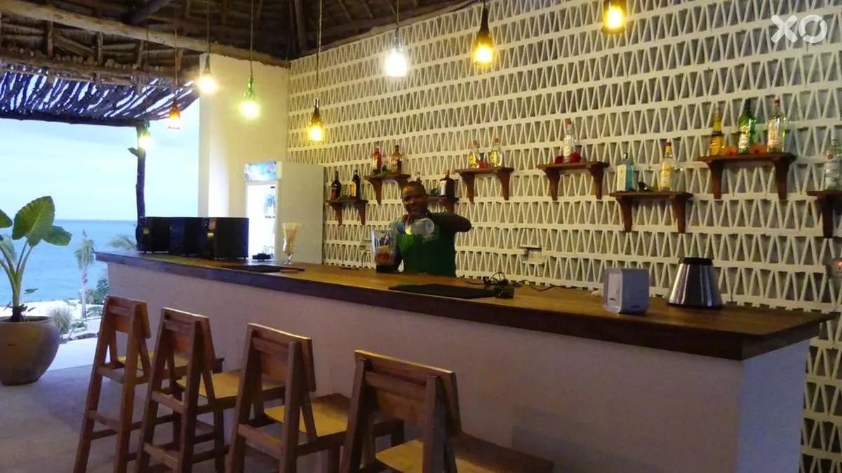 Zanbluu Beach Hotel