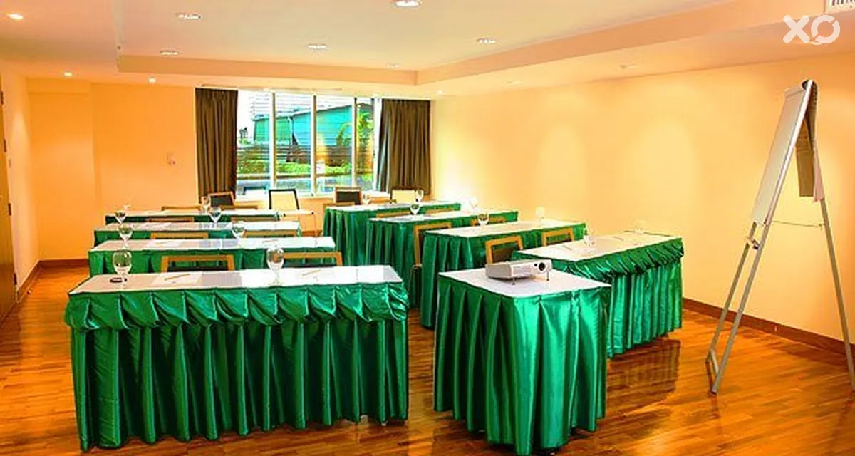 All Seasons Siam Hotel
