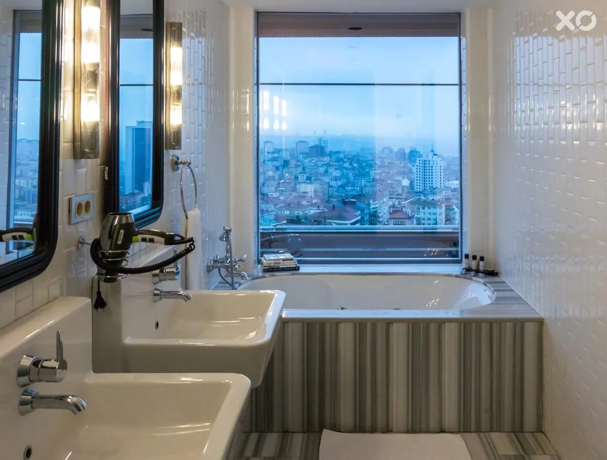 The Marmara Sisli