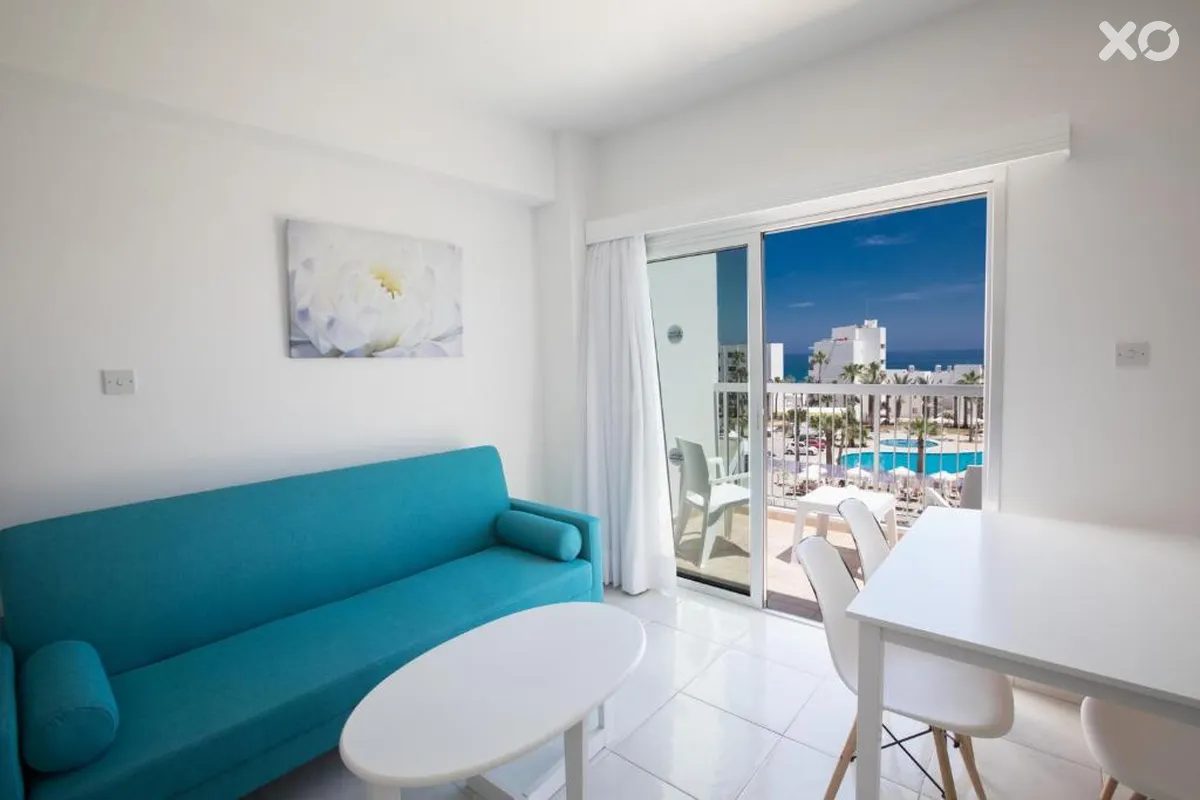 Papantonia Hotel Apartment