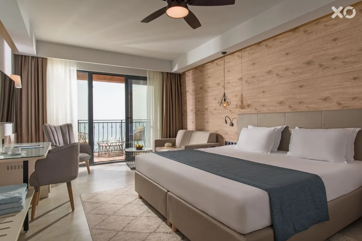 Algara Beach Hotel