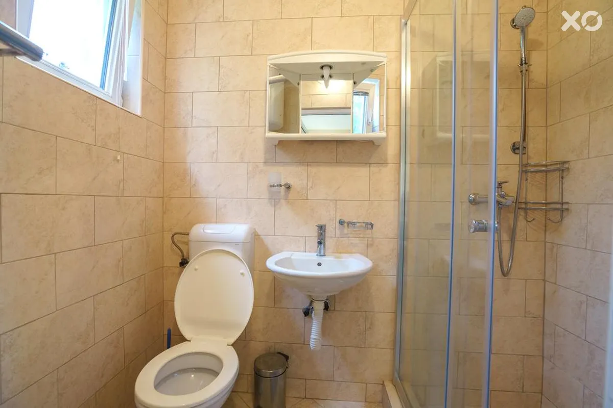 Lora Apartments