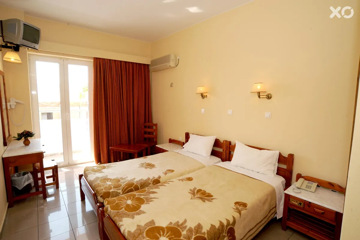 Paritsa Hotel