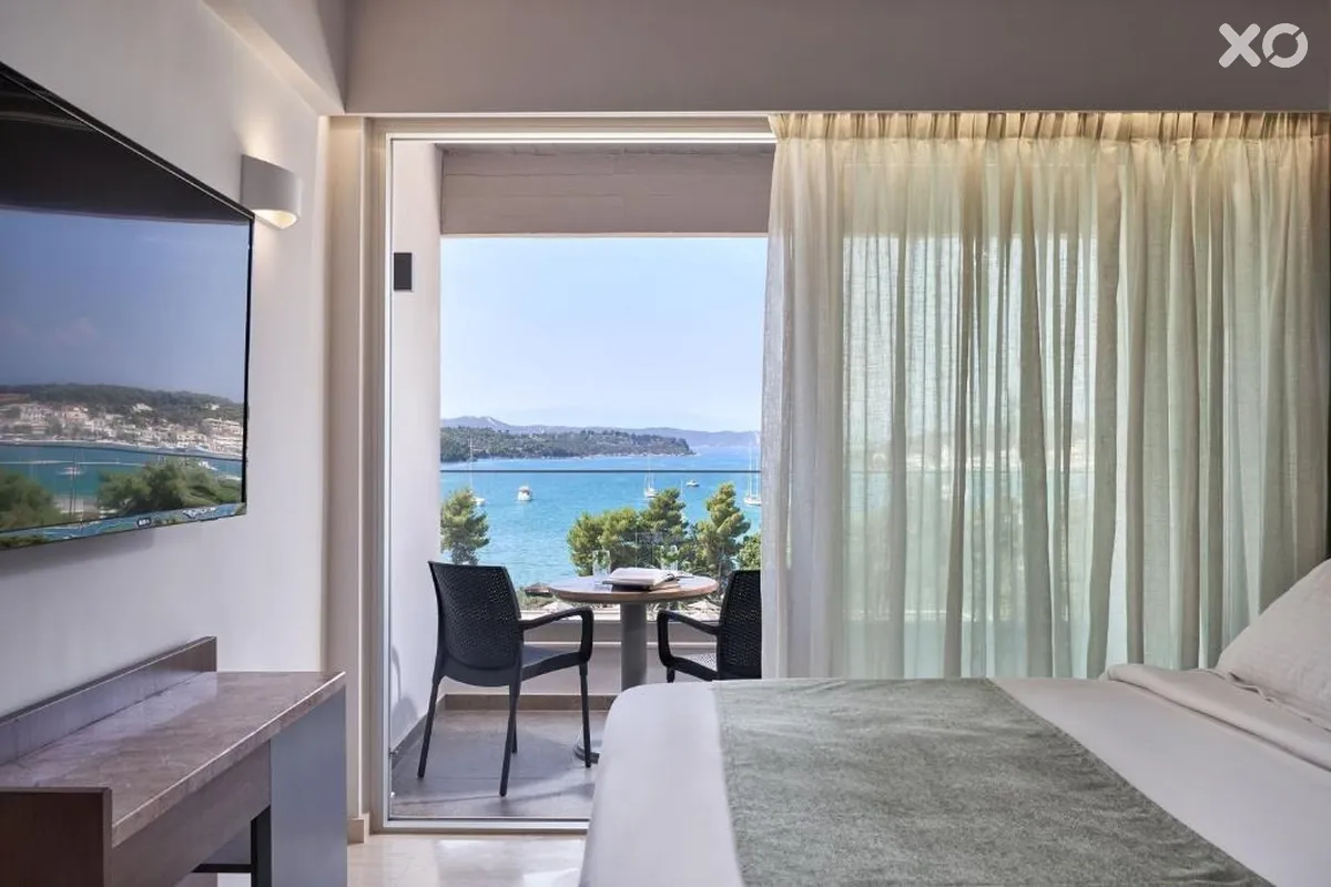 AKS Porto Heli Hotel