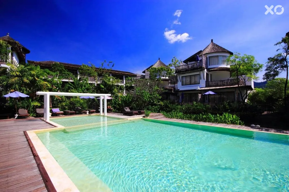 Aana Resort & Spa