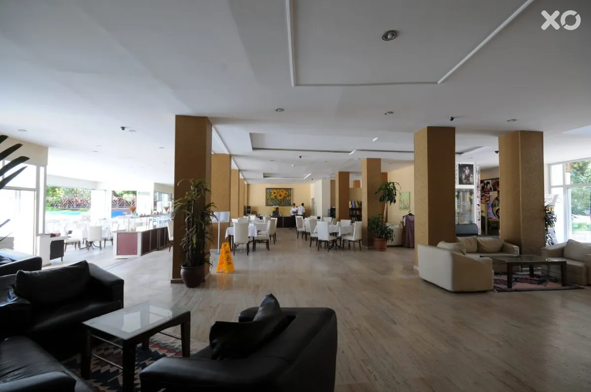 Mar-bas Hotel (Marbas)