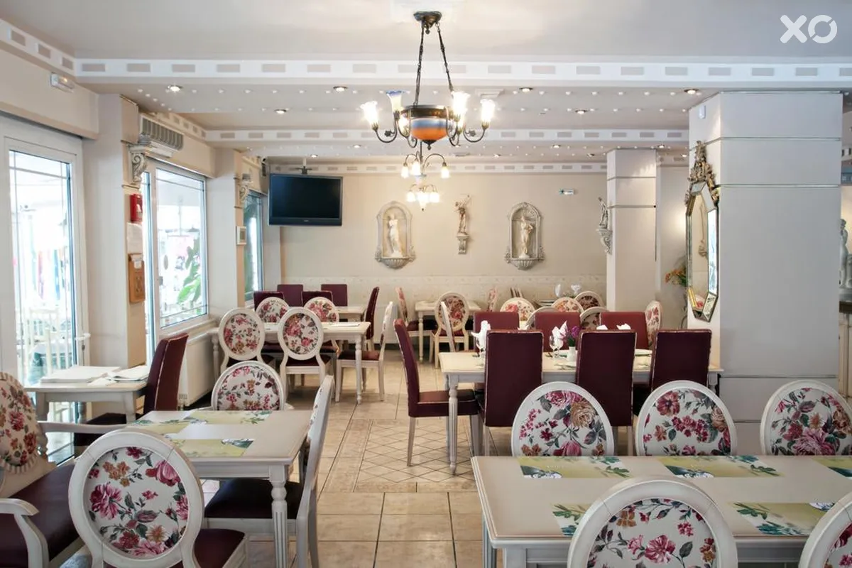 Parthenon Hotel