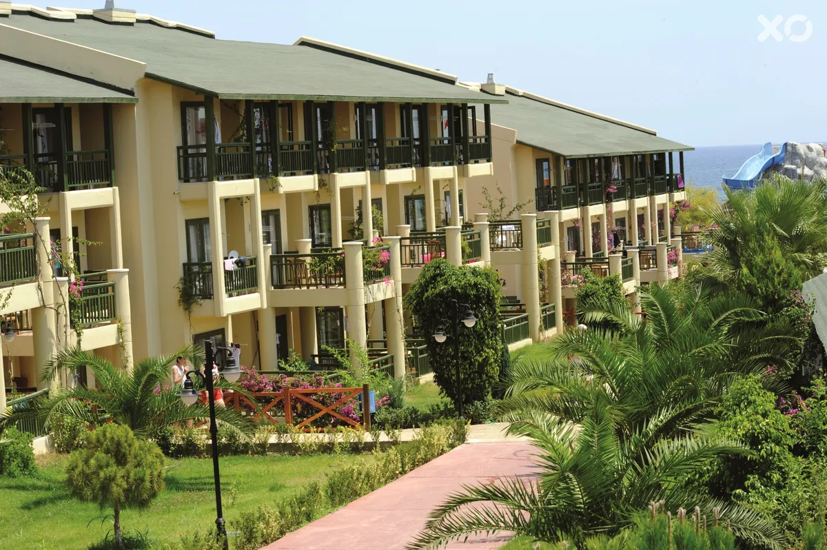 Oz Hotels Incekum Beach Resort