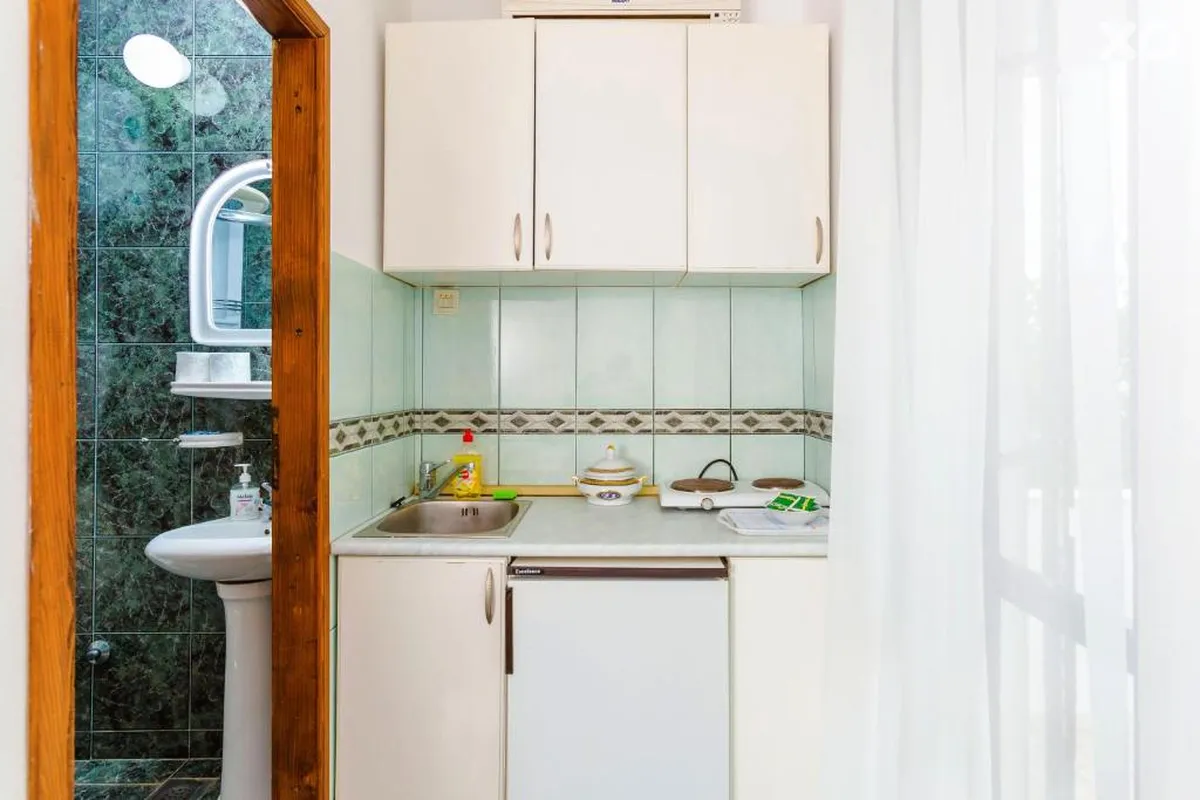 Franeta Apartments