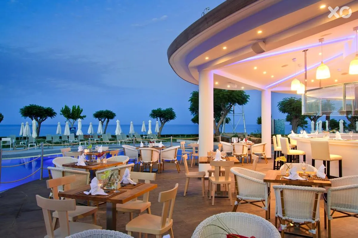 Pernera Beach Hotel