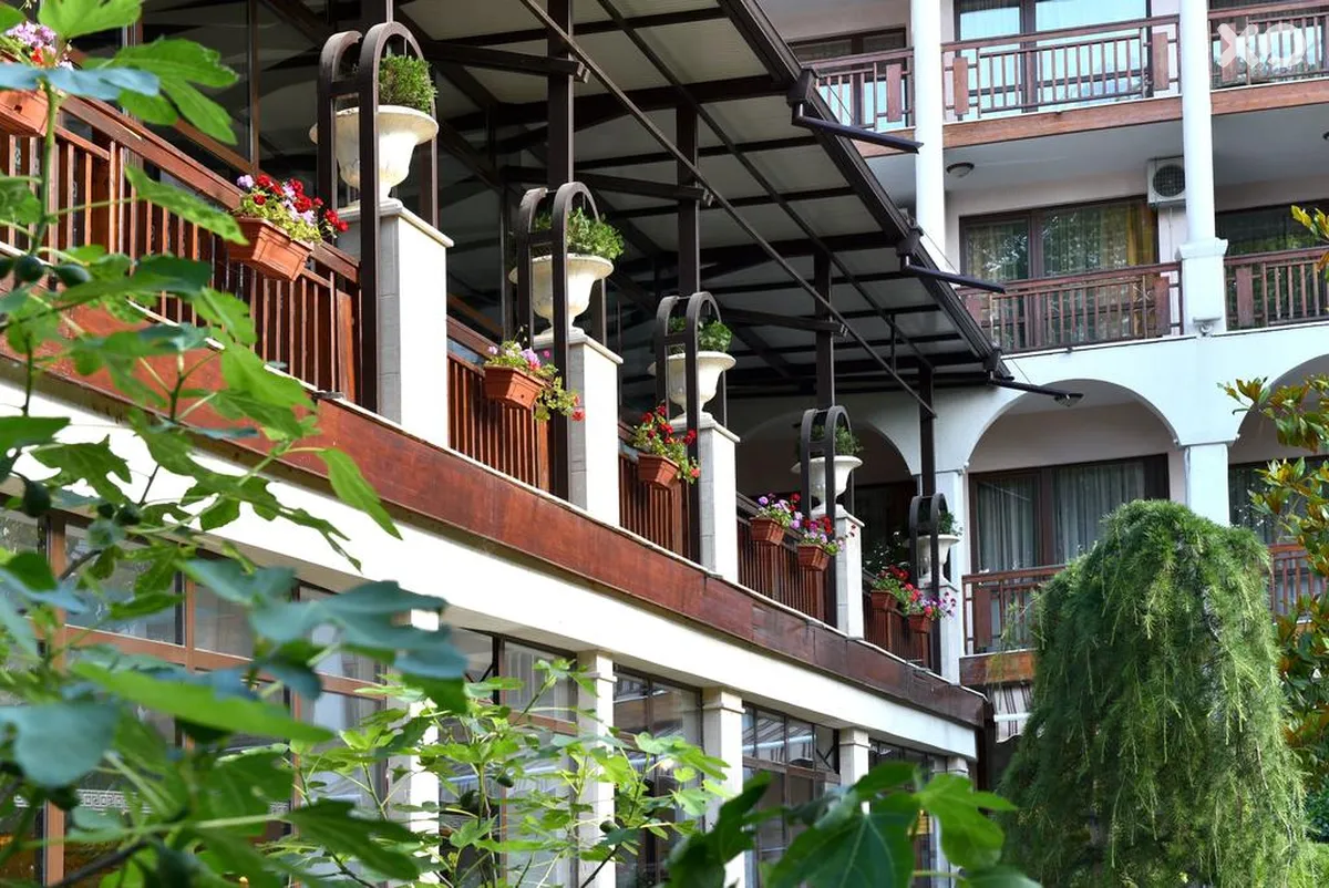 Estreya Palace Hotel