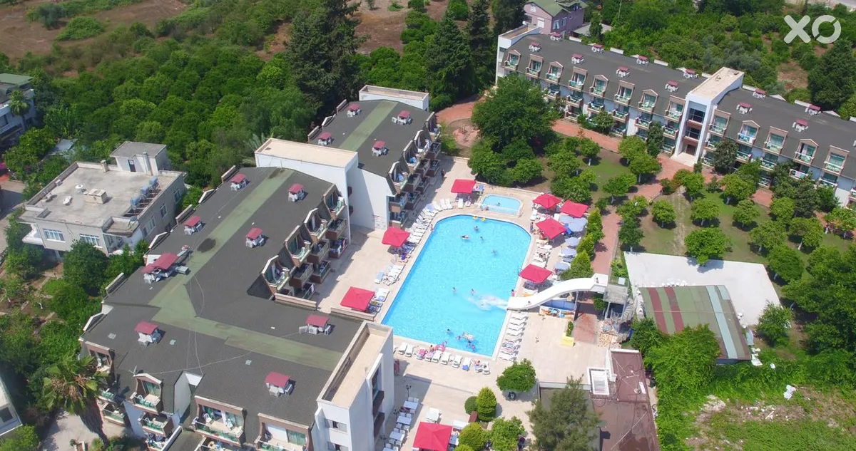 Omorfi Garden Resort