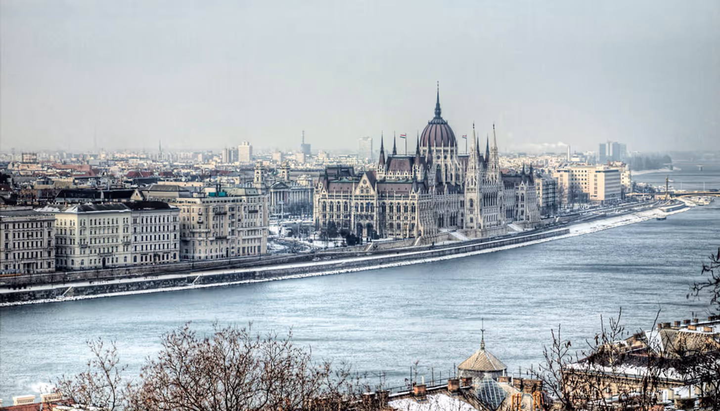 Будапешт і Відень для короткої втечі! Екскурсії, місцеві смаки та вечірні вулиці