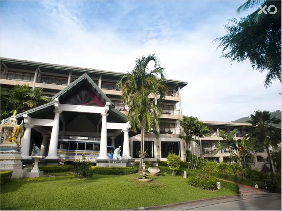 Peach Hill Hotel & Resort
