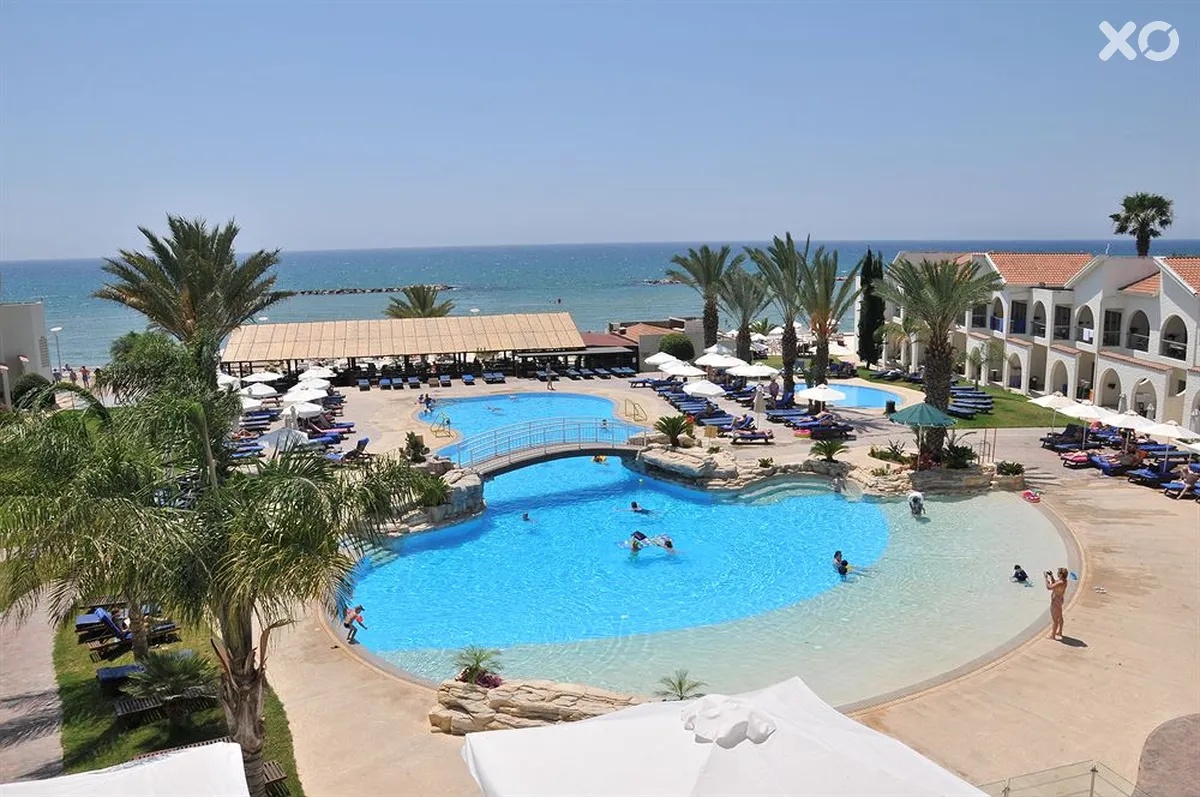 Radisson Beach Resort