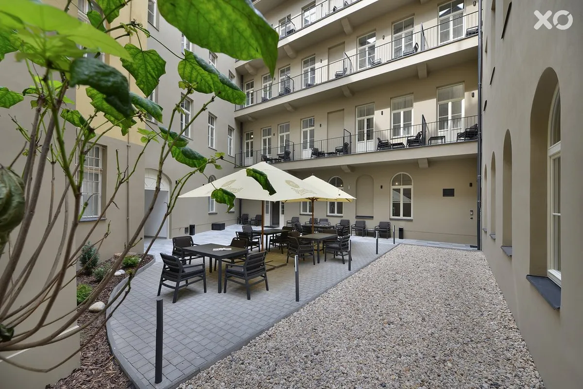EA Hotel New Town