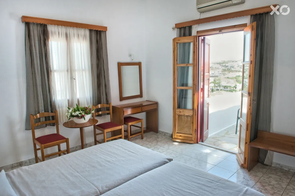 Charissi Hotel