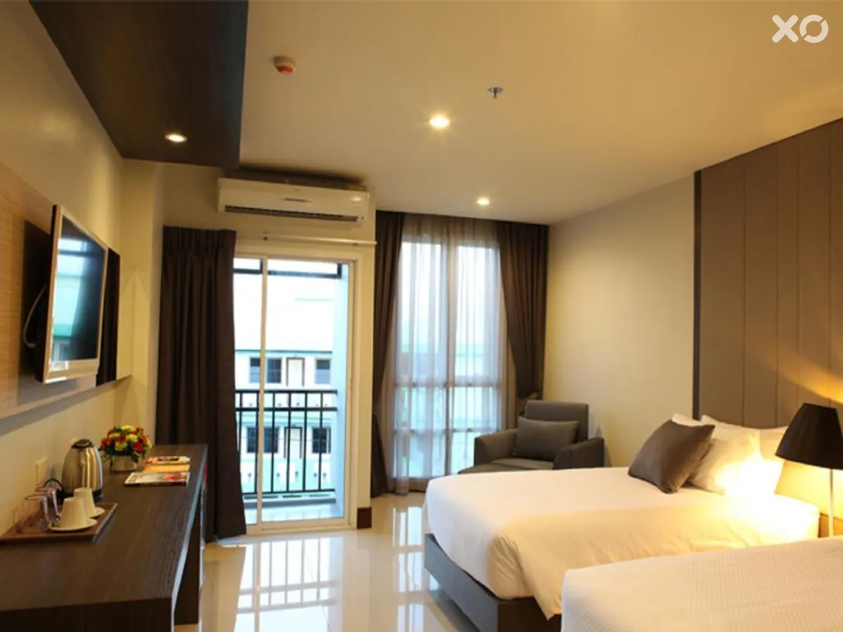 Crystal Suites Suvarnabhumi Airport