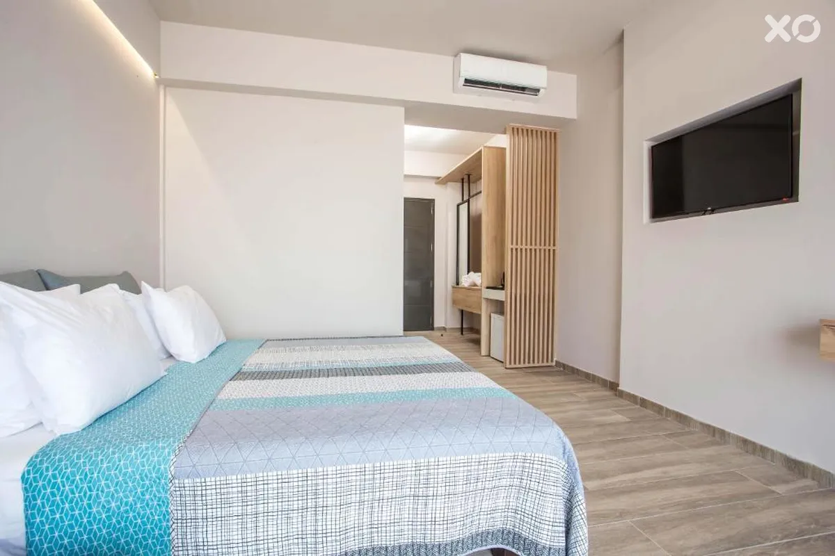 Ampelia Seaside Resort