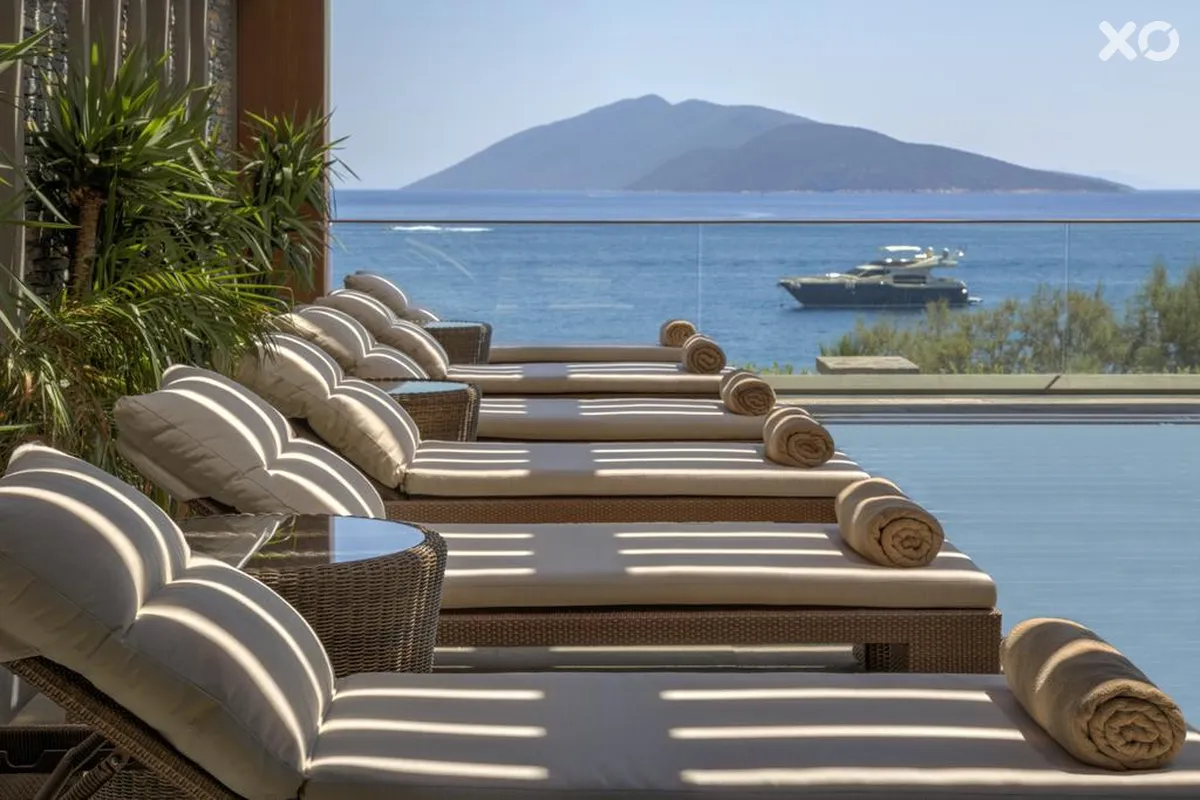 Caresse a Luxury Collection Resort & Spa