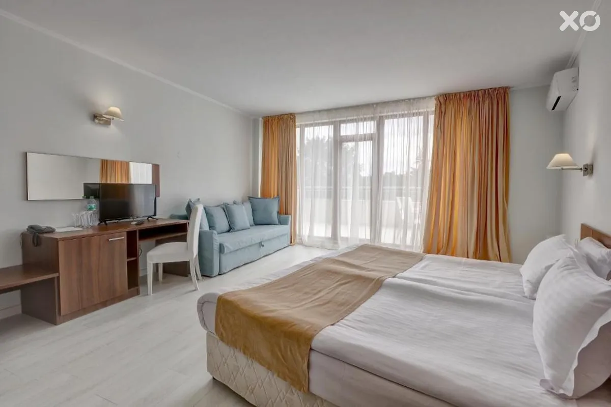 Continental Golden Sands