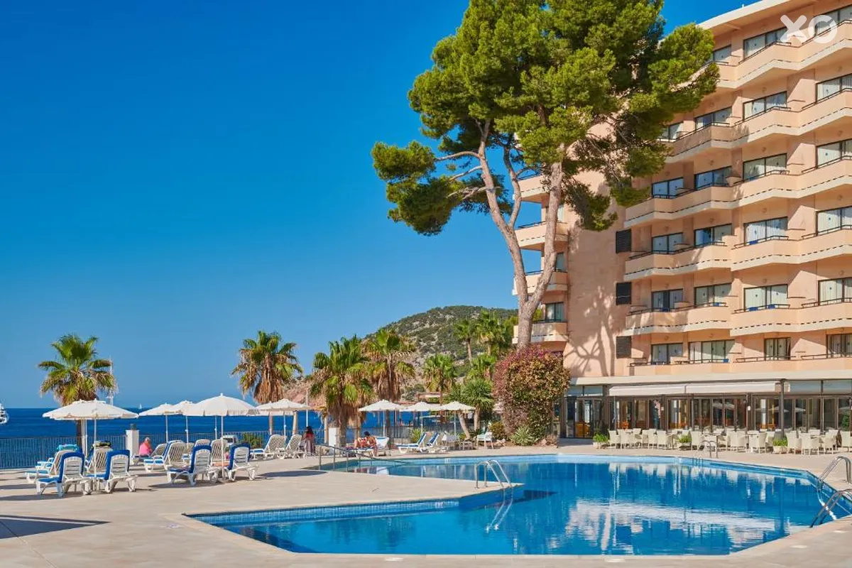 Grupotel Playa Camp De Mar