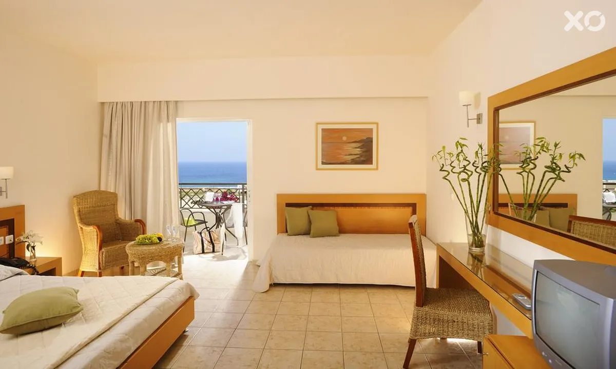 Grand Hotel Holiday Resort