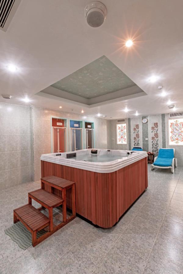 MinaMark Beach Resort