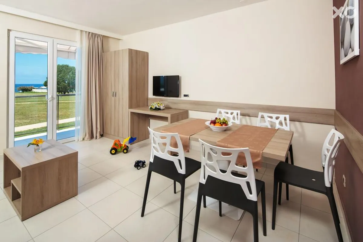 Katoro Plava Laguna Apartments