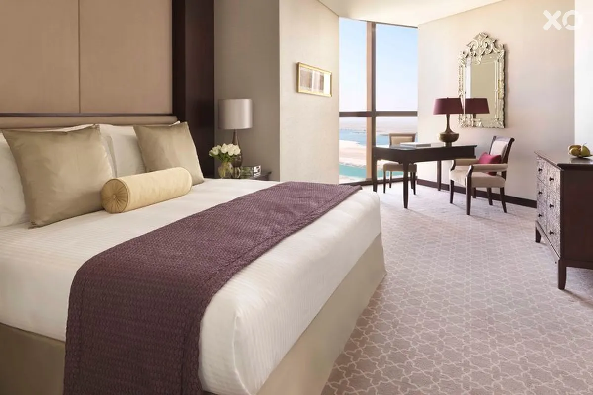 Bab Al Qasr Hotel & Residences