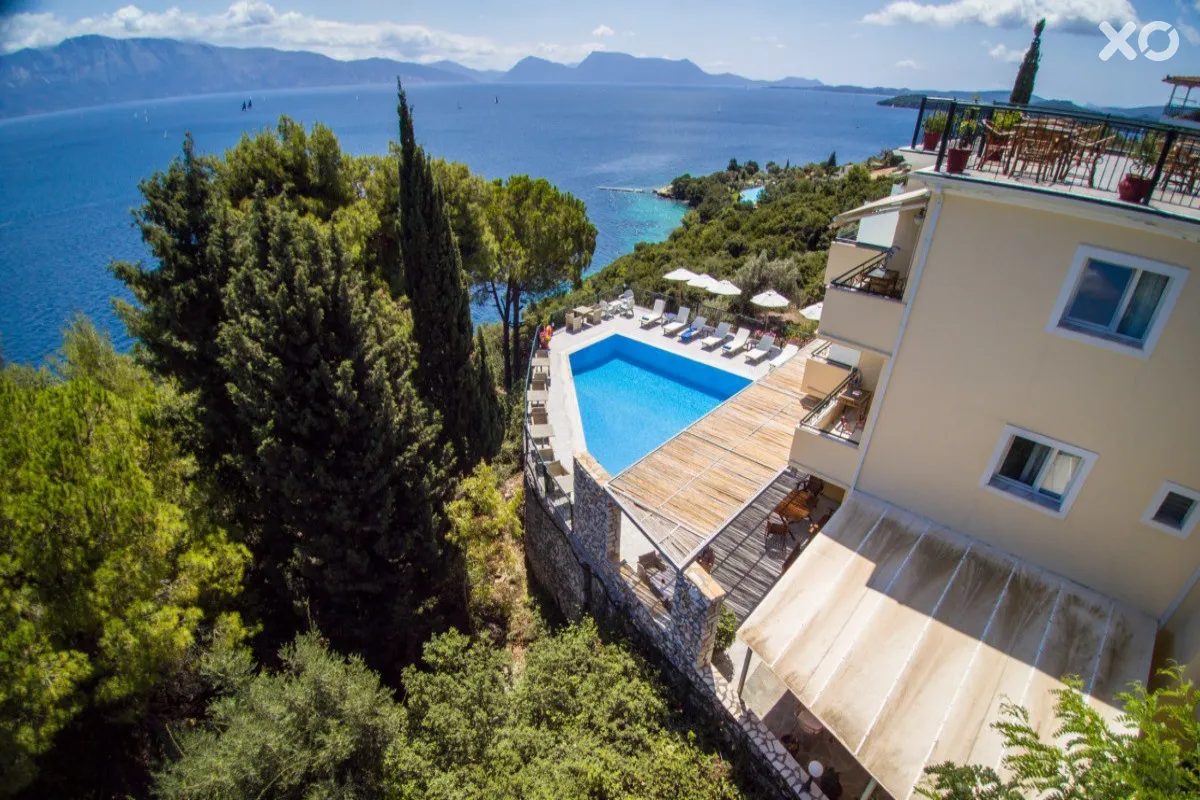 Aliki Hotel