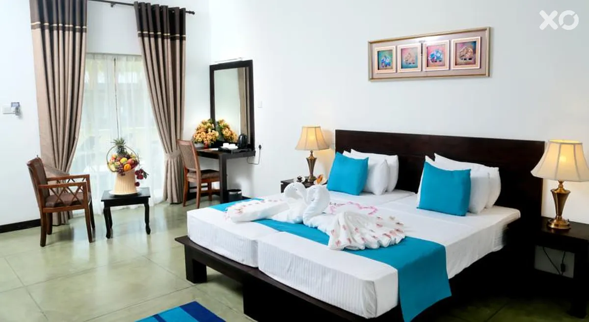 CoCo Royal Beach Resort