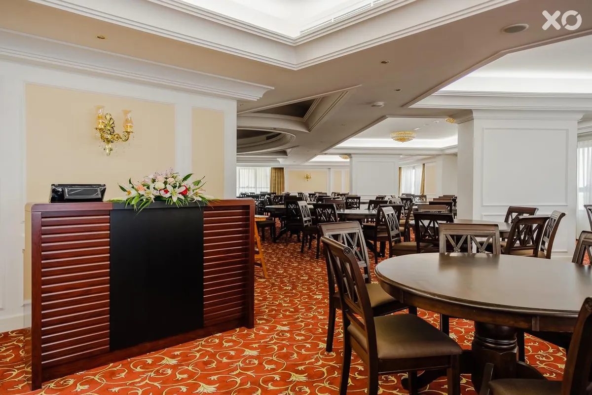 Crystal Plaza Al Majaz Hotel