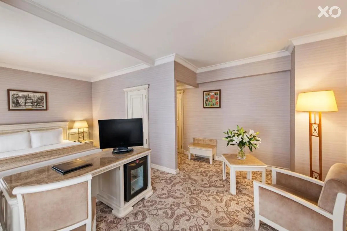 Elite World Comfy Taksim