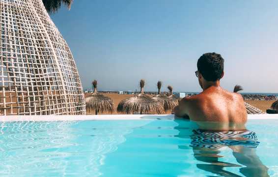 Шарм-ель-Шейх кличе до моря! Перша лінія, приватний пляж і панорами Червоного моря