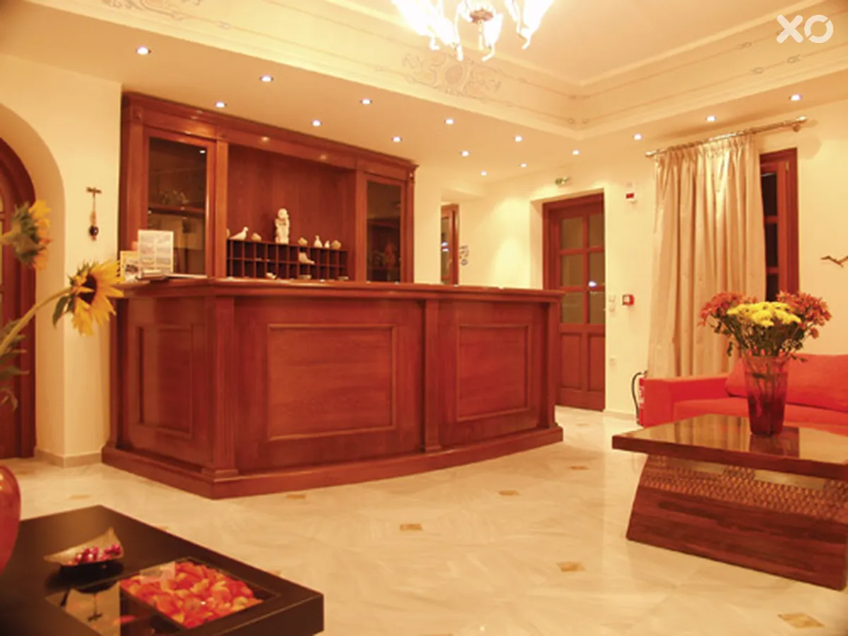 Epavlis Hotel