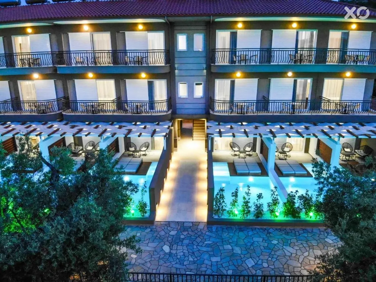 Royal Hotel