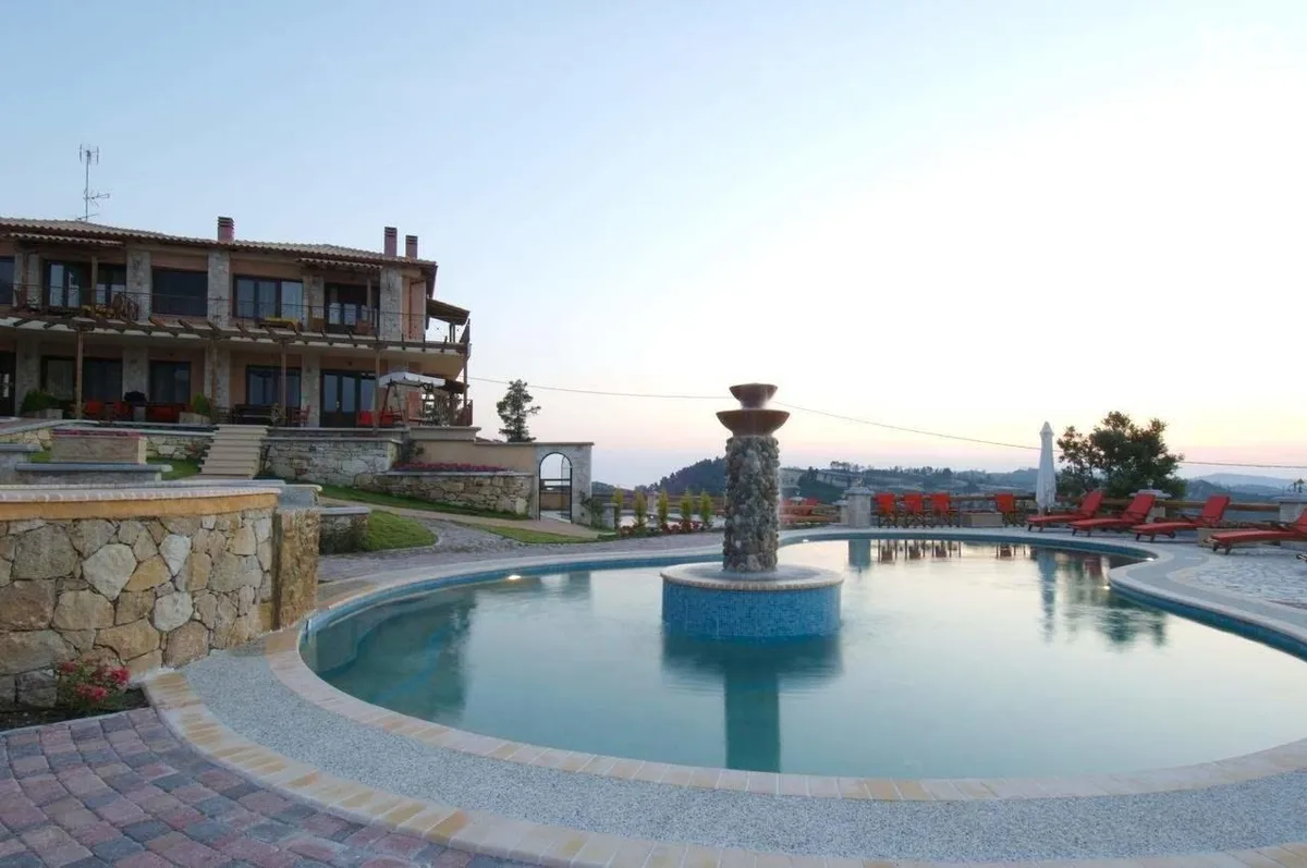 Akritas Ef Zin Villas & Suite