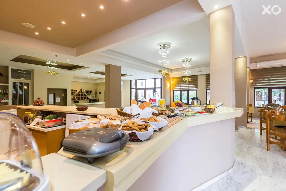 Eltina Hotel