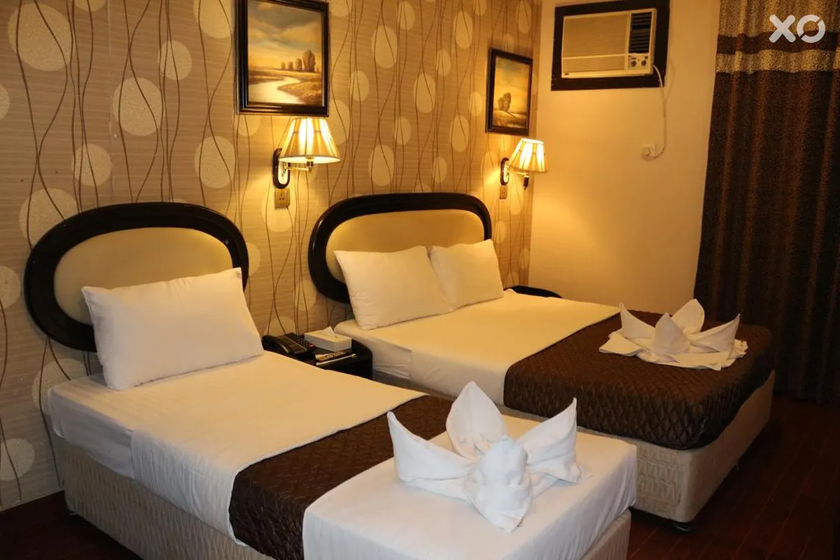 Grand Sina Hotel