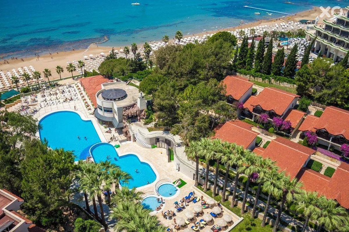 Melas Holiday Village