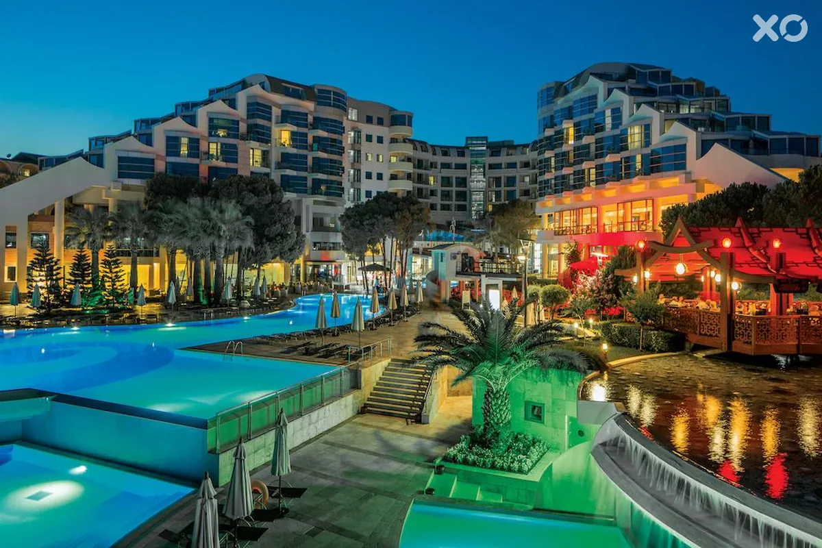 Cornelia De Luxe Resort