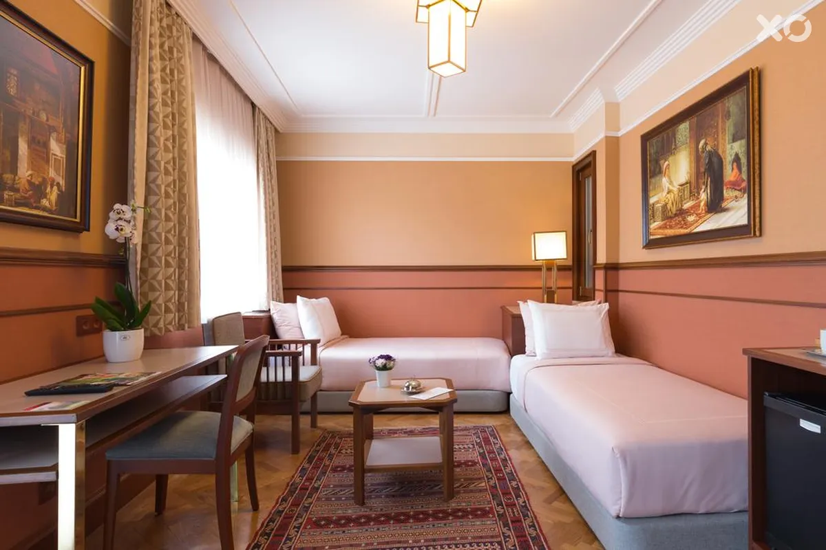 Lalahan Hotel