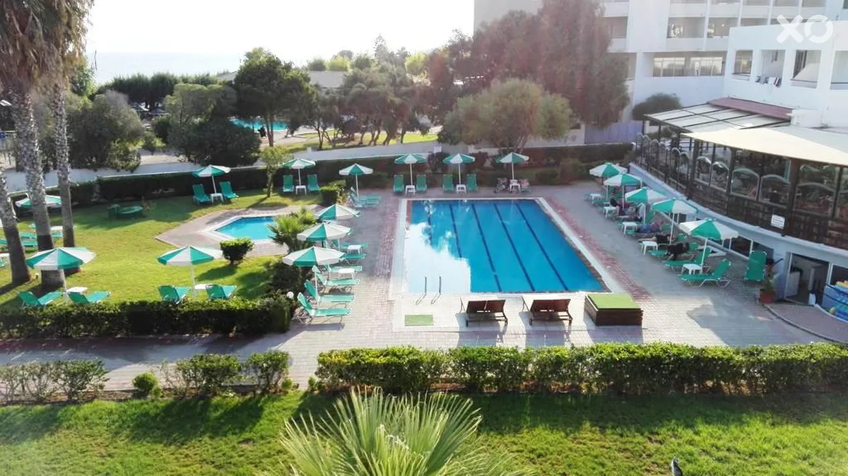 Pylea Beach Hotel