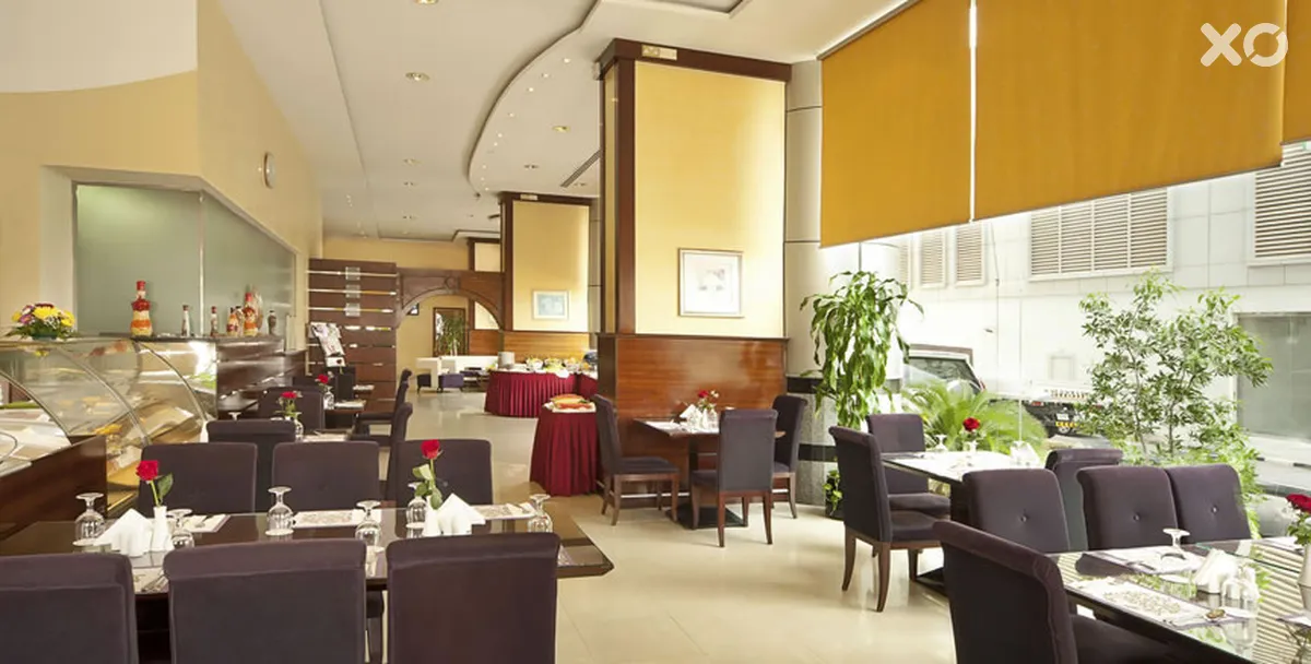 Clifton International Hotel
