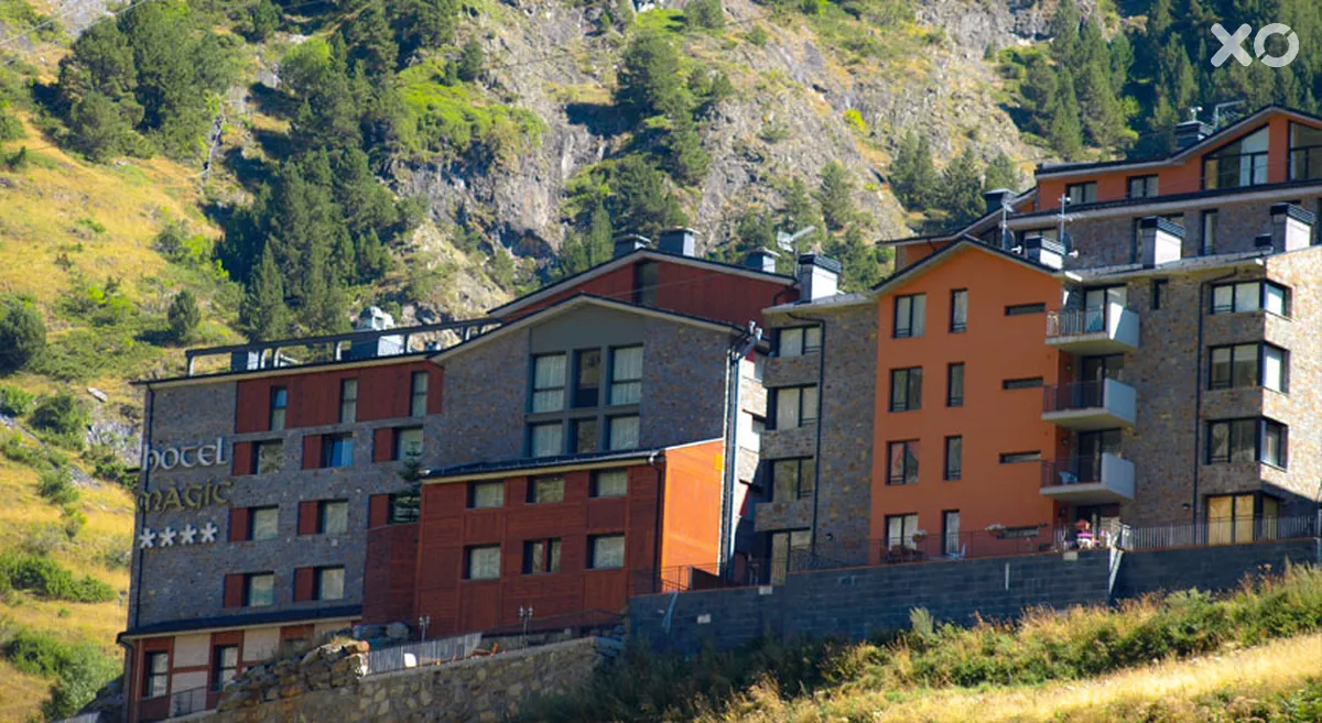 AJ Hotel & Spa