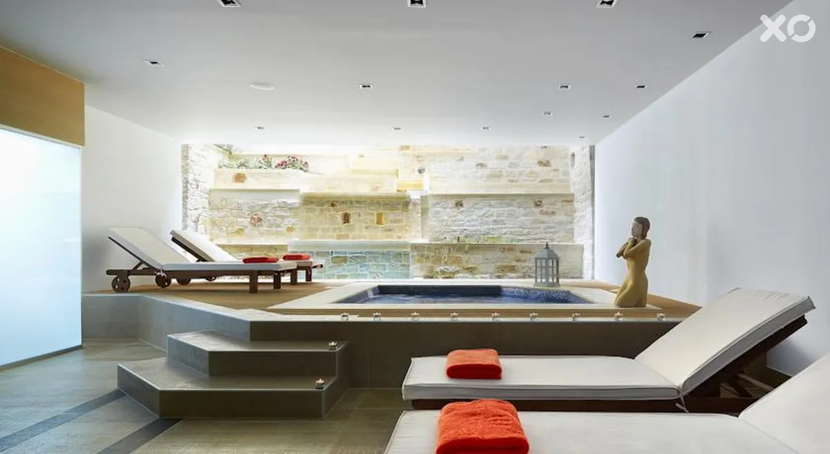 Macaris Suites & Spa