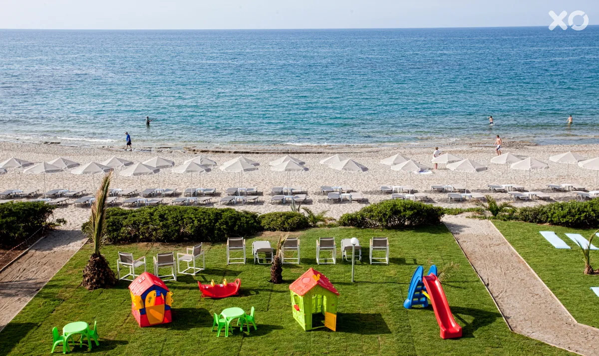 Maravel Star Art Hotel