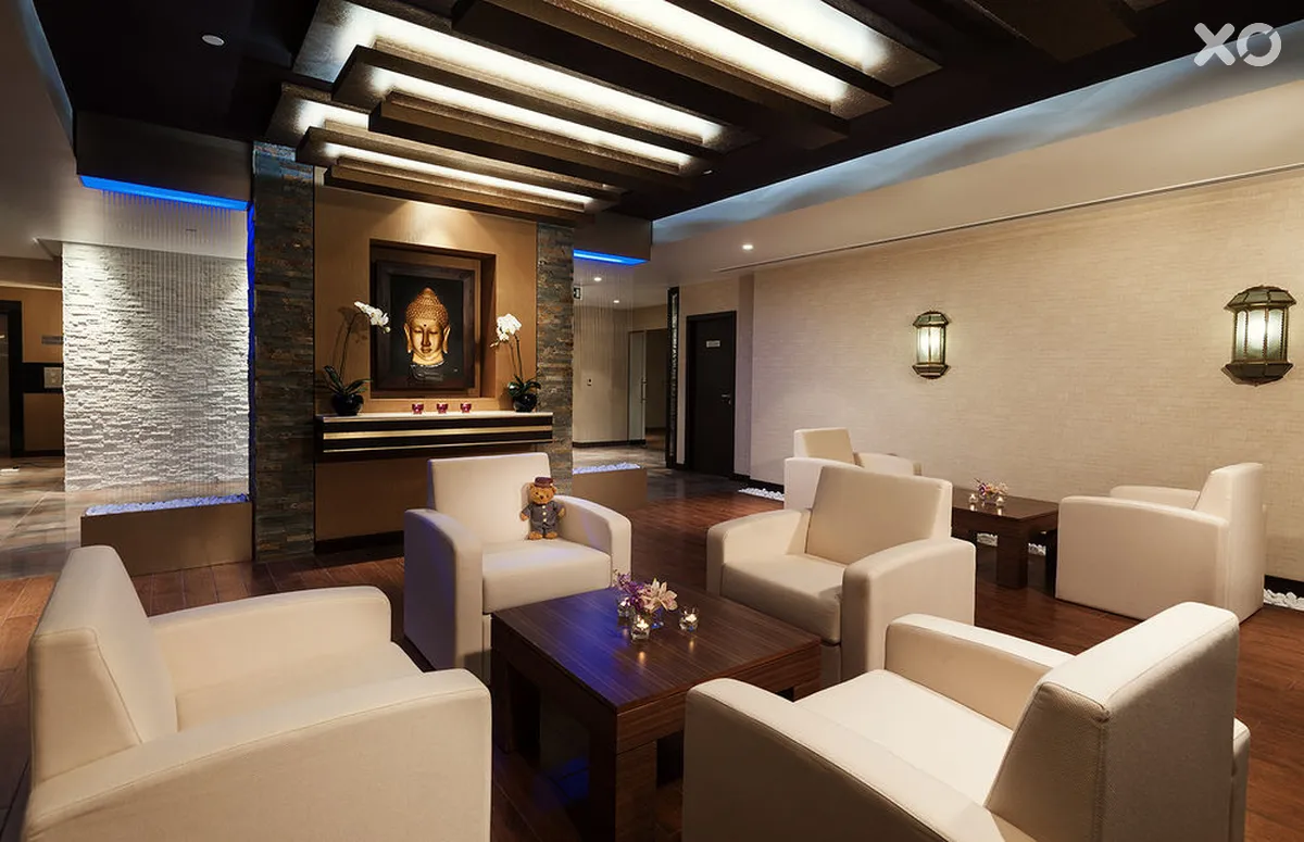 Carlton Downtown Hotel