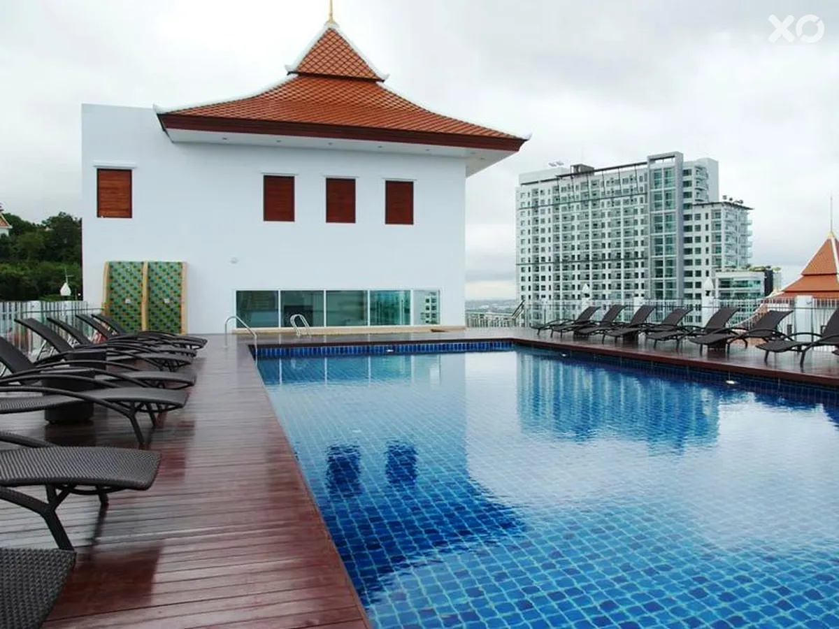 Aiyara Grand Hotel